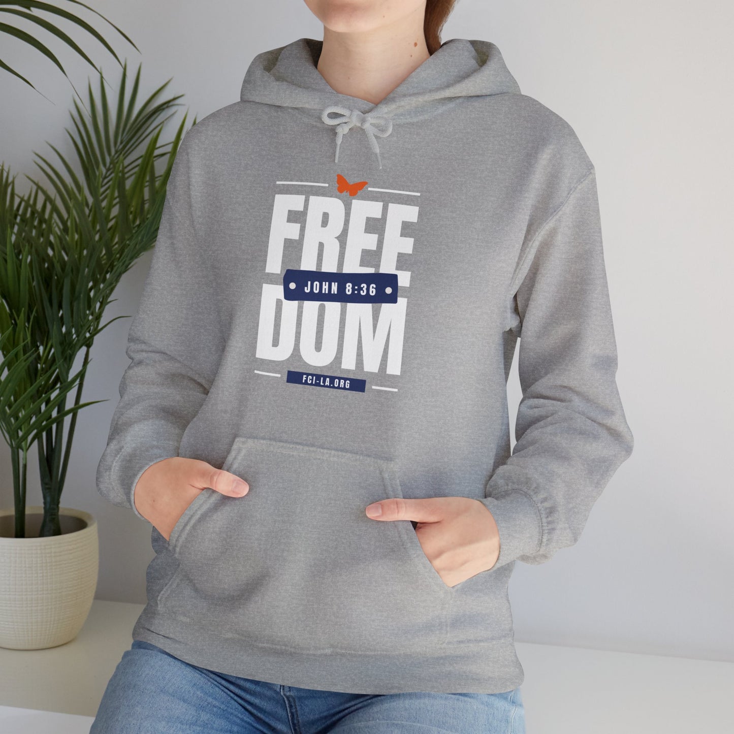 Unisex Heavy Blend™ Hooded Sweatshirt (white & blue)
